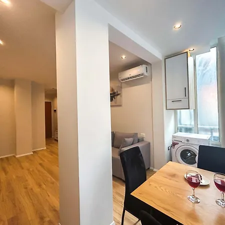 1389 Apartment *