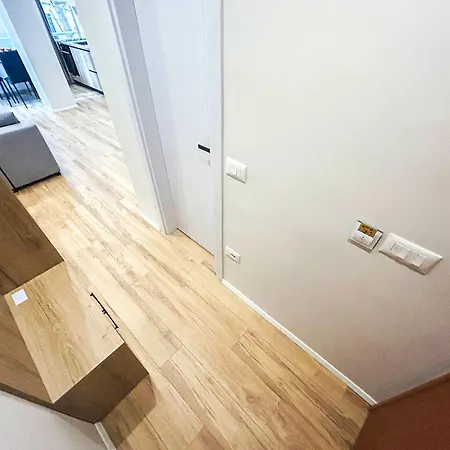 1389 Apartment